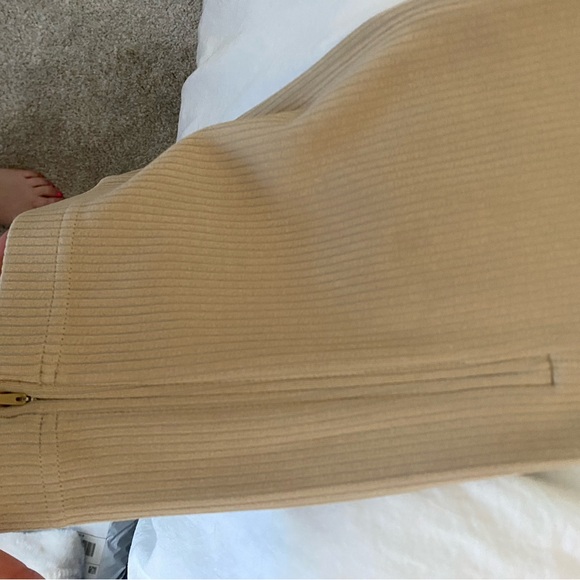 Lululemon Beige Ribbed Leggings - Picture 5 of 7